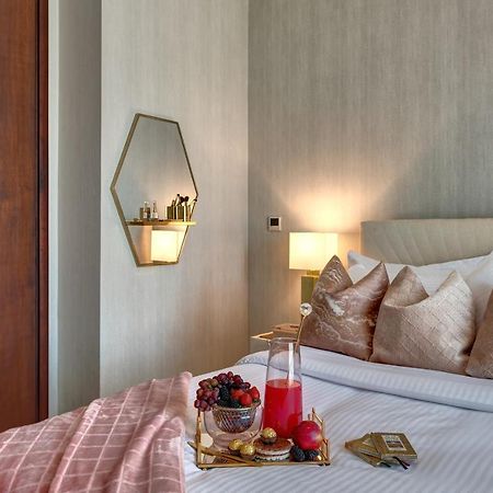 Durrani Homes - Designer 2Br Apt With Stunning Burj Khalifa And Fountain View Dubai Dış mekan fotoğraf